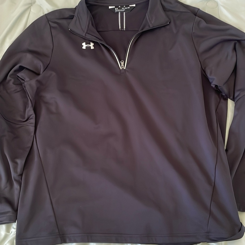 Under Armour pull over